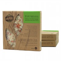 Dicoccum wholegrain Pizza with Cretan graviera, tomato & fresh basil pesto